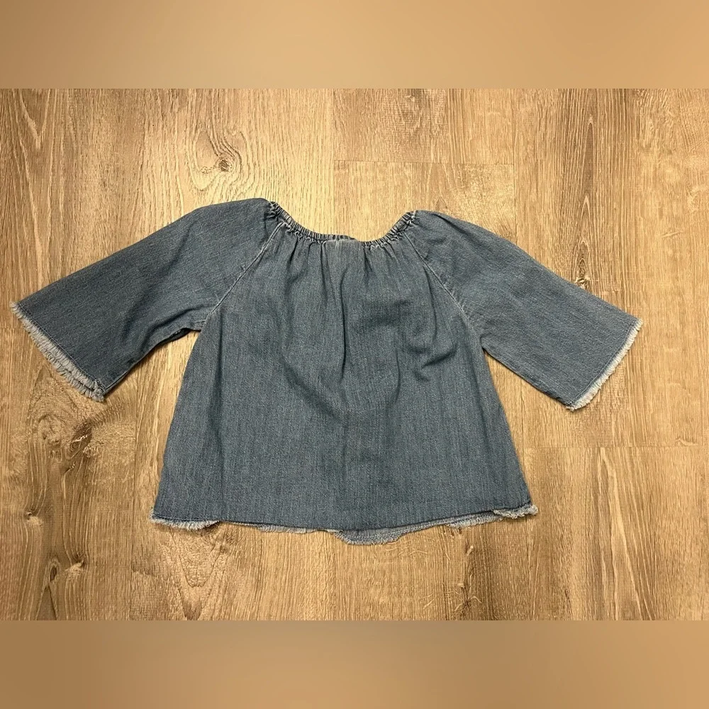 Girl's‎ Gap Denim Blue Top- Size XS- Pre-owned